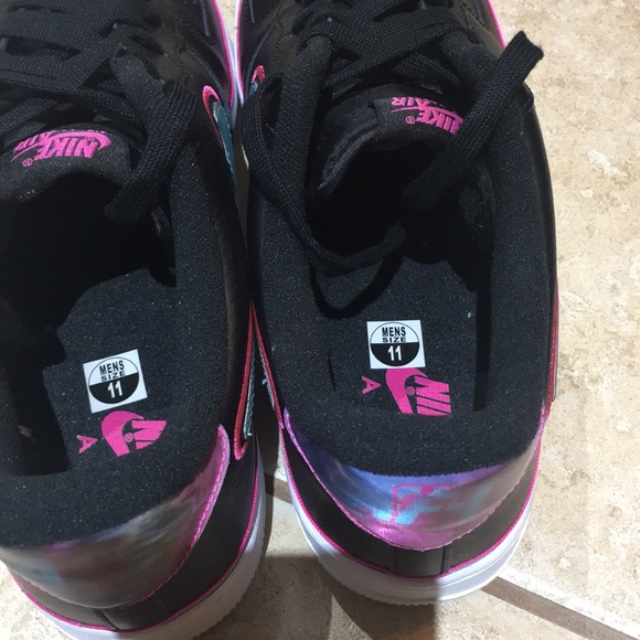 Nike Air Force 1 - Picture 4 of 4